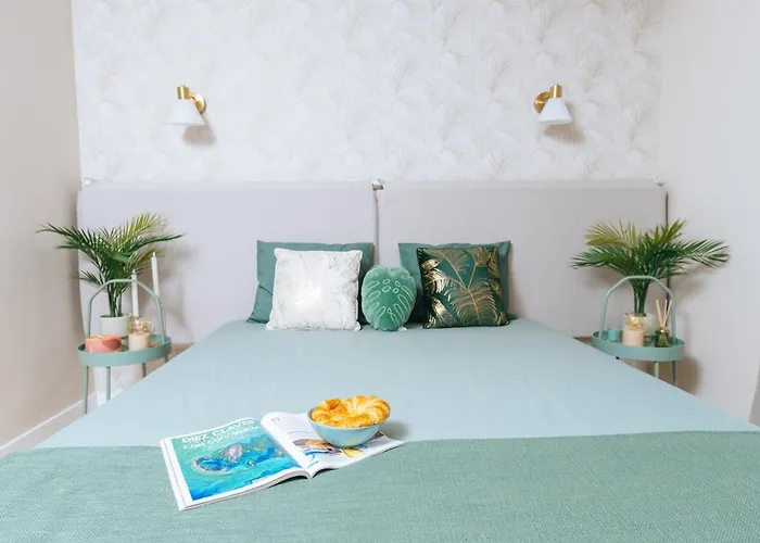 Apartmán Amazing Renovated Pool View Apt, Aircon, 2 Min To Fanabe *