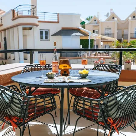 Appartement Amazing Renovated Pool View Apt, Aircon, 2 Min To Fanabe *
